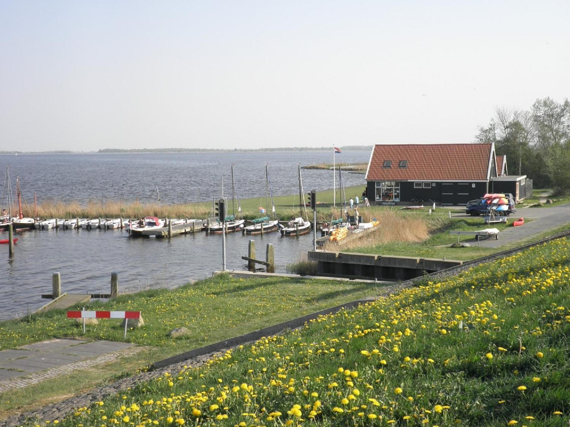 De Druif 6 Pers Holiday Home Close To The National Park Lauwersmeer Anjum Dış mekan fotoğraf